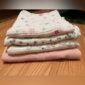 Swaddle Blankets